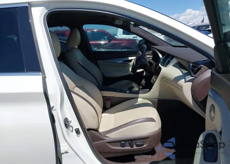 2019 Infiniti Qx50 z USA, uszkodzony, nr VIN 3PCAJ5M16KF102683